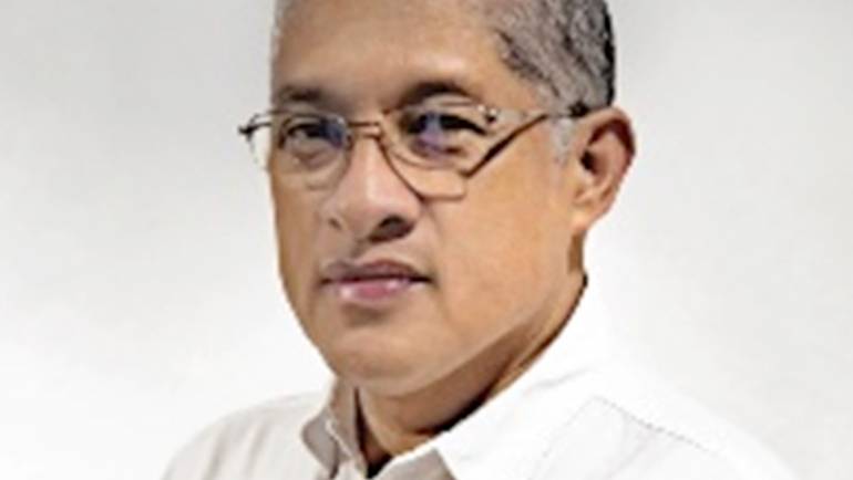 <span style="display:none;">6 </span>Carlos Calle