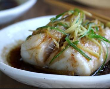Pescado al vapor estilo asiático – Asian Style Steamed Fish l Kwan Homsai