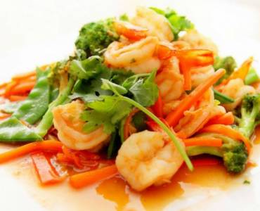 Camarones con vegetales – Comida China