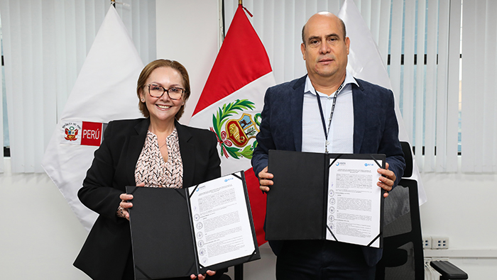 Perú: Sanipes y la Sociedad Nacional de Acuicultura firman un convenio para fortalecer la gestión sanitaria del langostino y optimizar su producción